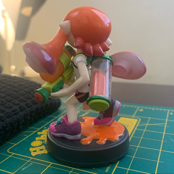 Splatoon Inkling girl Amiibo (Splatoon series) - LIKE NEW / Pre-owned - - Picture 2 of 2